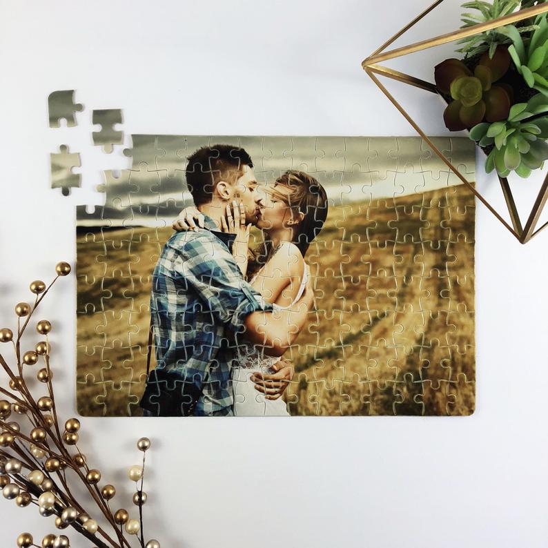 10 Unique Ways to Print or Gift Engagement Photos - Page 6 of 10 - EngagementsPhotos.com